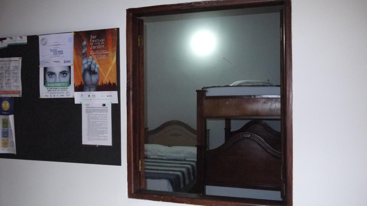 Hostal Naty Luna 하르딘 외부 사진