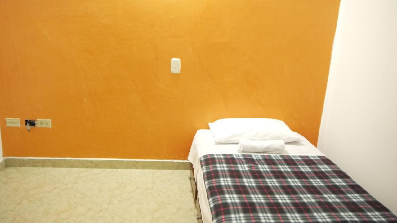 Hostal Naty Luna 하르딘 외부 사진