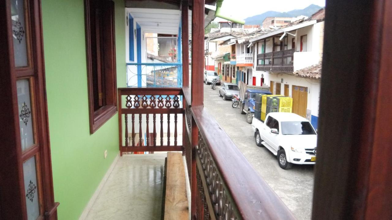Hostal Naty Luna 하르딘 외부 사진